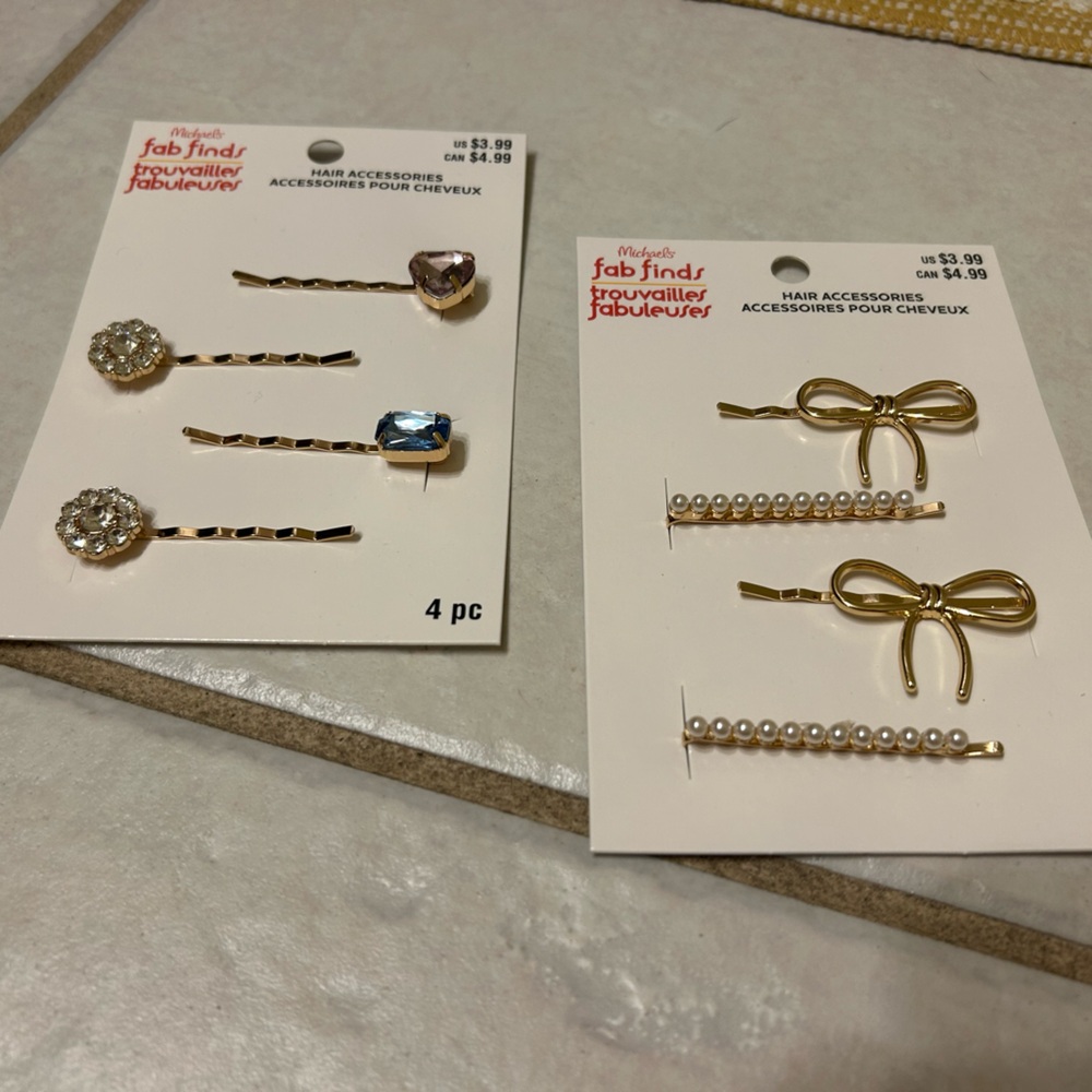 Band new hair clips